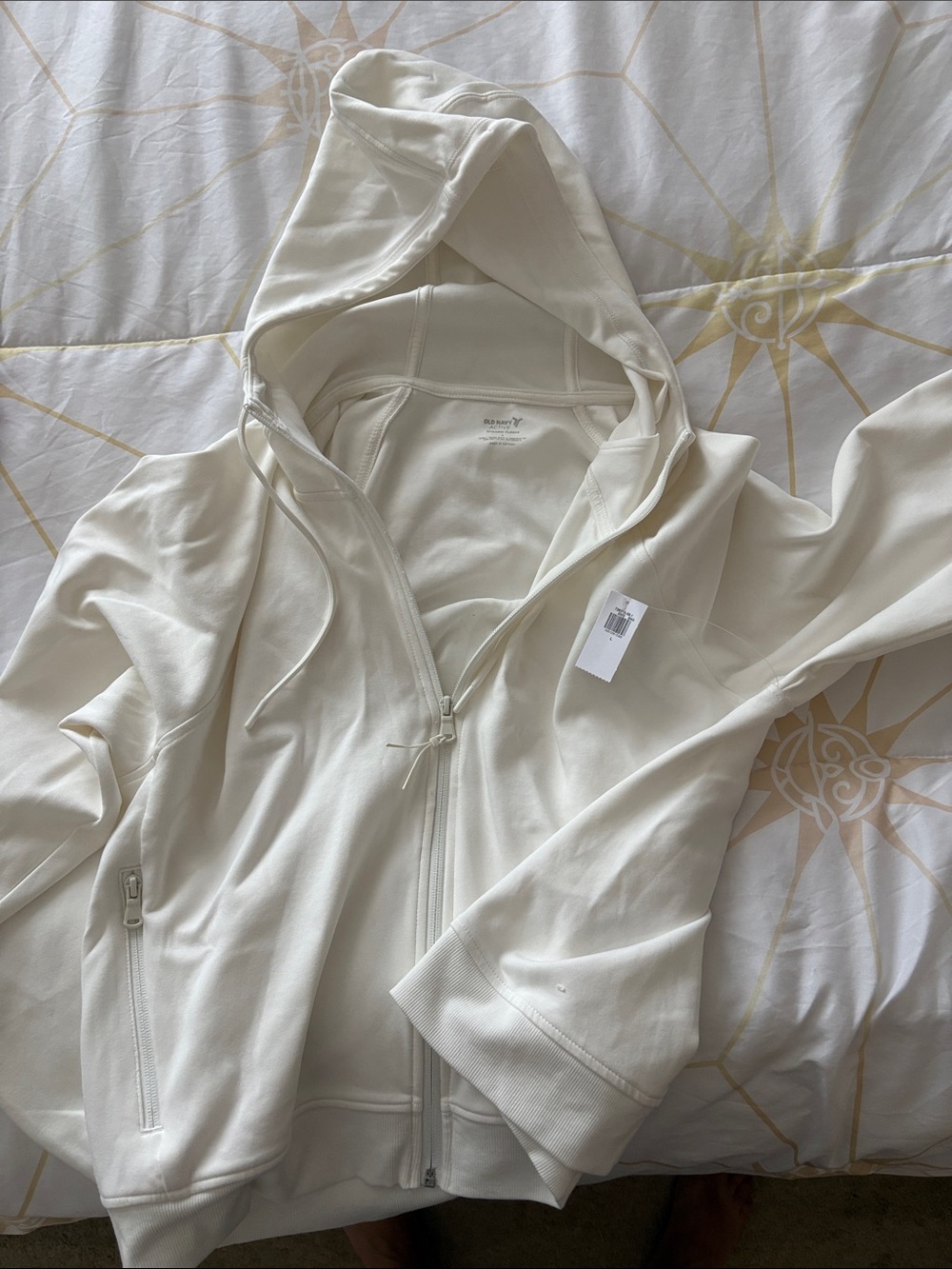 NWT women’s old navy hoodie